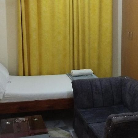 Divine Studio Bed & Breakfast Mombasa Eksteriør bilde