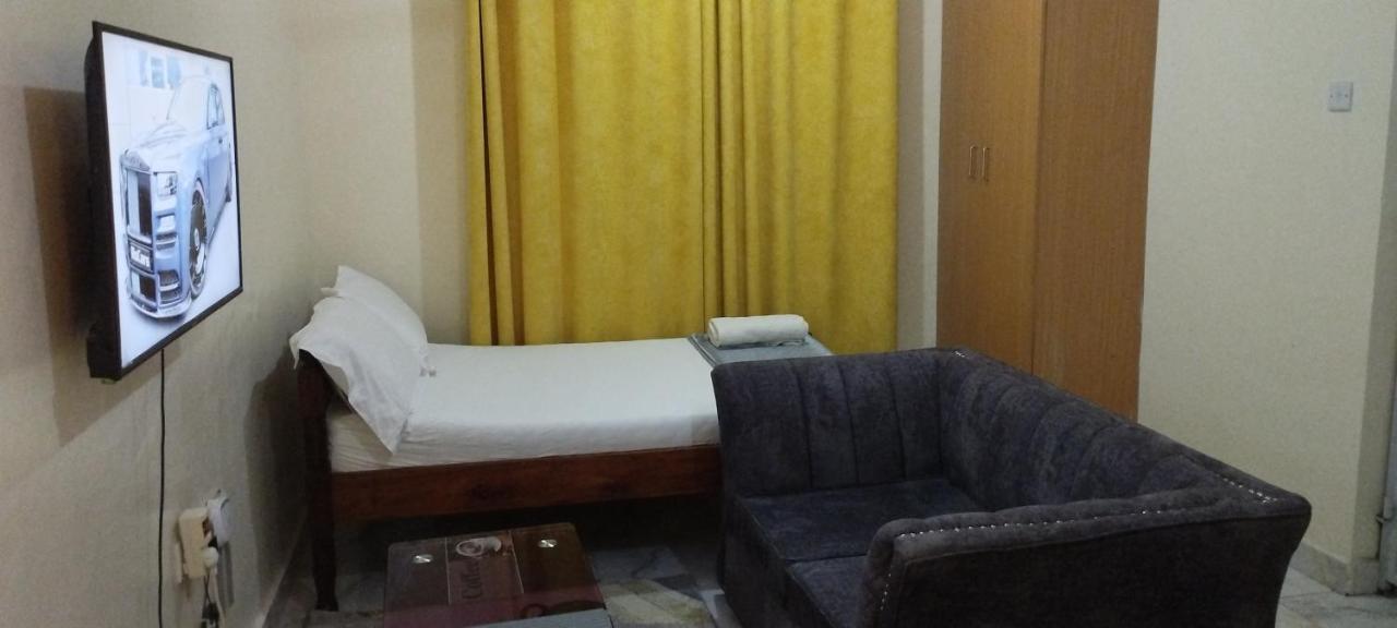 Divine Studio Bed & Breakfast Mombasa Eksteriør bilde